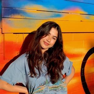 Meet your Posher, Natalie